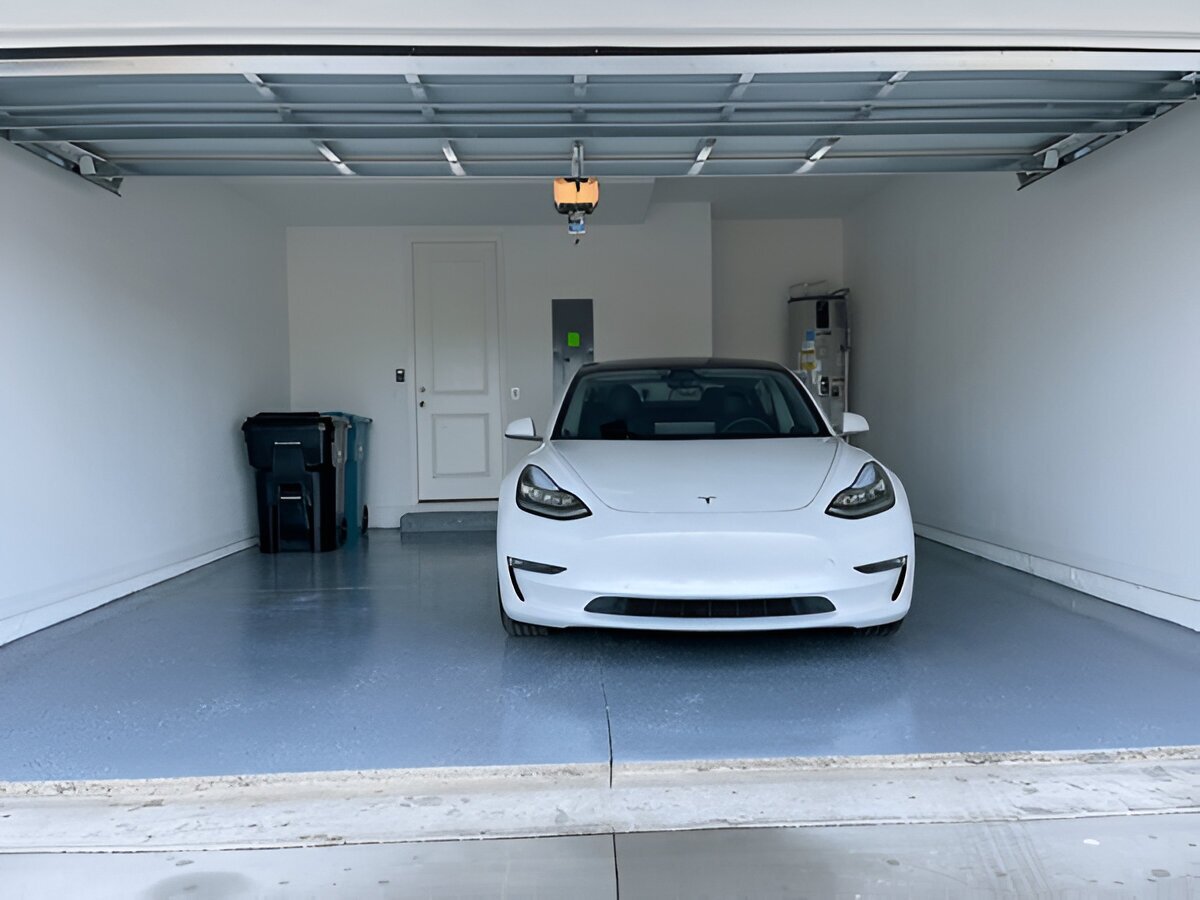 Pristine Epoxy Floor Coatings | Common Garage Floor Problems Solved by Epoxy Coating in San Diego Pristine Epoxy Floor Coatings | Common Garage Floor Problems Solved by Epoxy Coating in San Diego